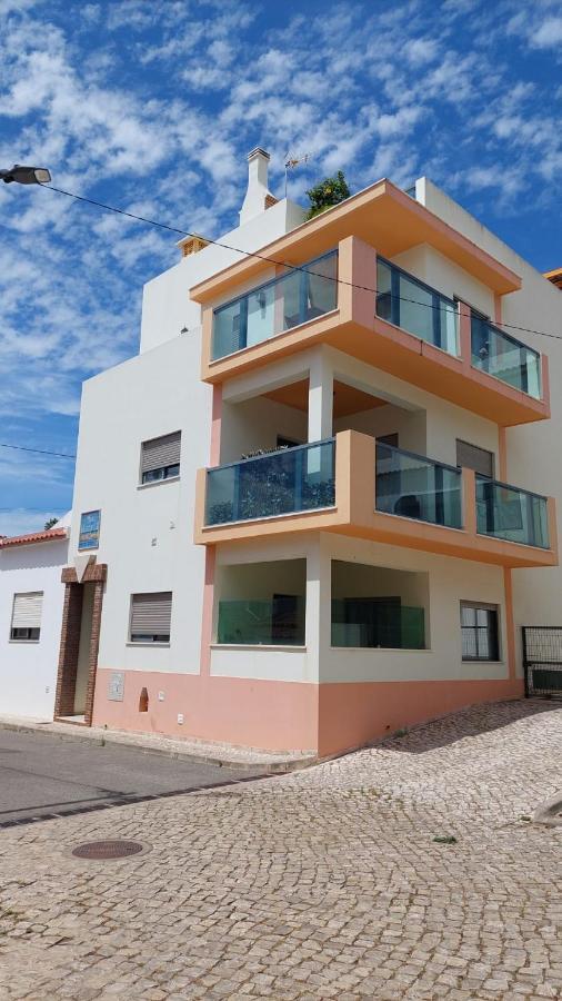 Edificio Tomás 1 Ferragudo (Faro)